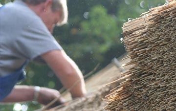 professional Ellastone thatchers